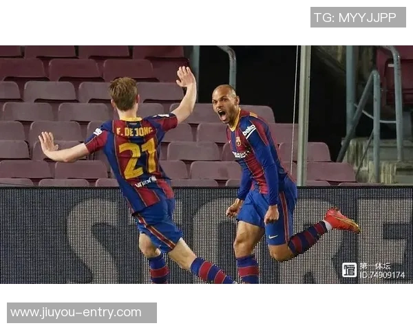 国王杯激战曼城小胜巴萨乌龙球成比赛转折点数据分析